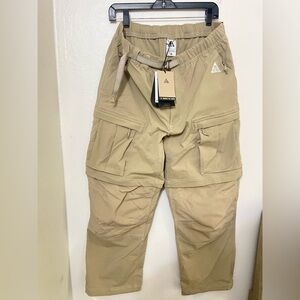 New Nike ACG cargo pants size M